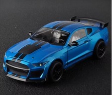 Large 1:18 Ford Mustang GT500