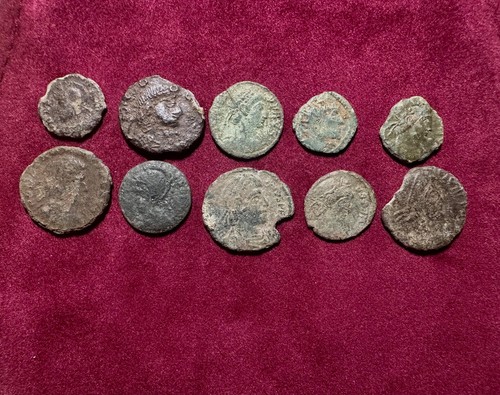 Found roman bronze coins - uk,