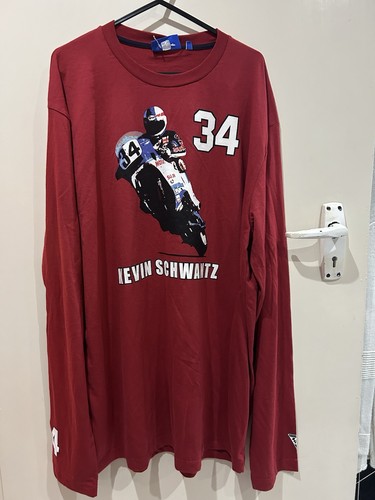 Kevin schwartz suzuki red - kevin, 34