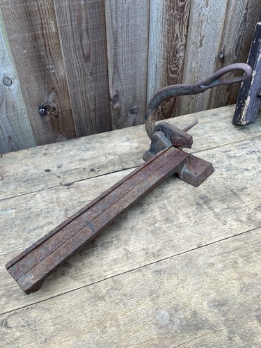 Antique printer guillotine - antique,