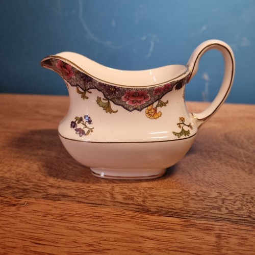 Vintage aynsley a3541 milk - vintage,