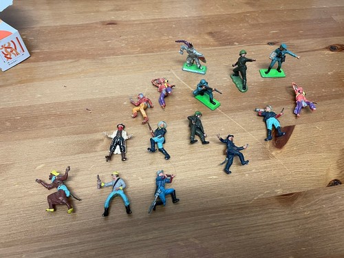 Deetail toy soldiers joblot - toy, joblot/