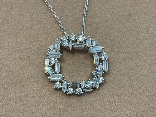 Carat lab created diamond - 5.35,