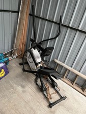 Body Max Cross Trainer
