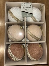 Peaceful Light Knit Baubles