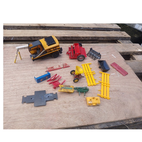Britains spares - britains,