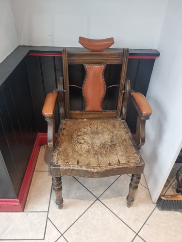 Vintage antique barbers chair - vintage,
