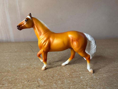 Breyer stablemates the smart - stablemates,