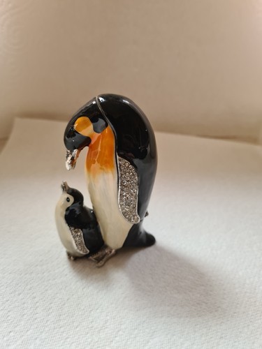 Juliana trinket box - trinket, box,