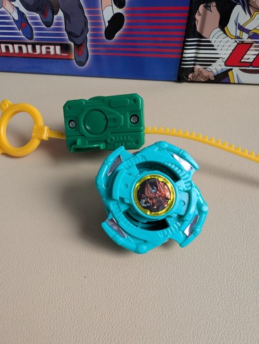 Beyblade takara tomy - takara, bistool