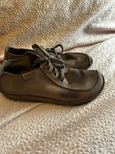 Clark’s unstructured brown suede Lace Up shoes size 7