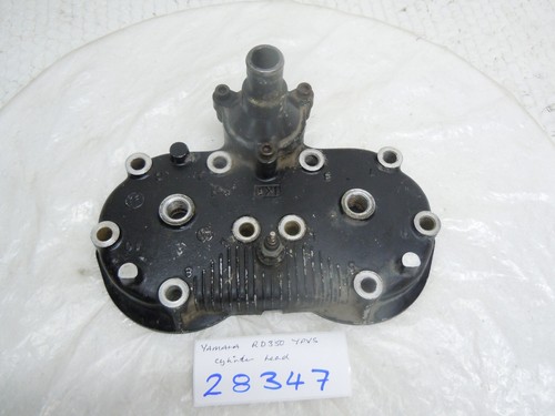 Yamaha tzr250 cylinder head - ,