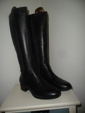 MARKS AND SPENCER FOOTGLOVE