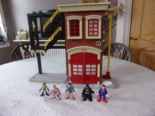 Fisher-Price Imaginext Fire Station Playset With X3 Figures + Batman & Robin