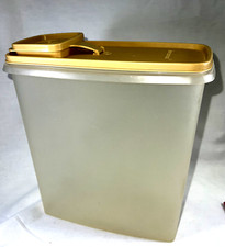 Vintage Tupperware Cereal