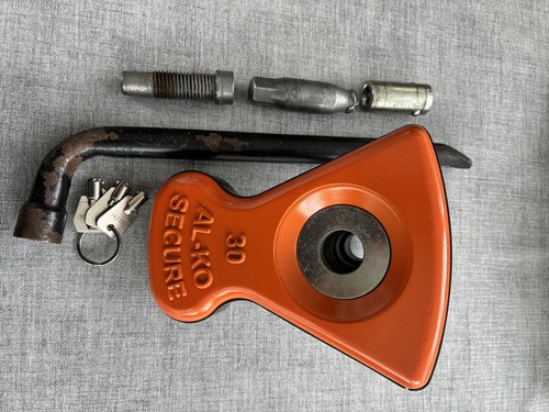 Alko caravan wheel - , lock