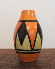 Clarice Cliff Original Bizarre Art Deco Hand Painted Miniature Vase Newport