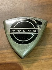 VOLVO P1800 1800S 1800E VINTAGE FRONT COWL PANEL CAR BADGE EMBLEM INSIGNIA