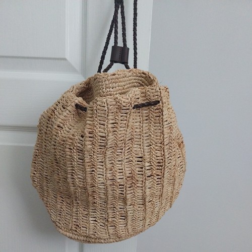 White company raffia duffle - white,