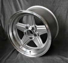 17 inch wheels Penta 8x17"