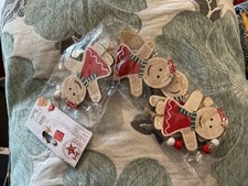 gingerbread people wood
