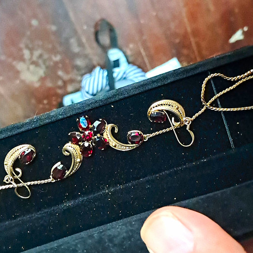 Beautiful gold plated garnet
