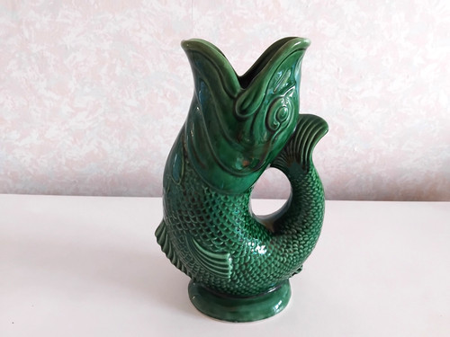 Large dartmouth green glug jug - green,