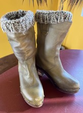 Top Shop Green Leather Clog Boots with wool detailing Size 5 UK 38 EU