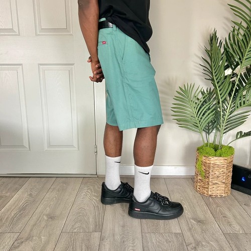 Levi vintage 2000s mint - levi’s,