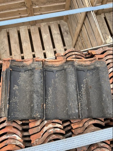 Sterreberg courtrai roof tiles - roof,