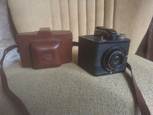 Vintage photographic cameras - 2,