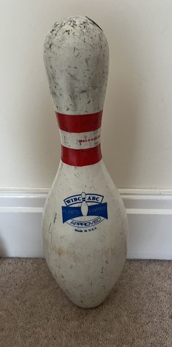Full size bowling pin - size,