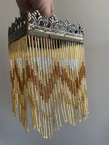 Art deco style - style, fringed