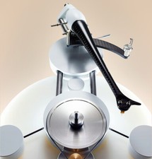 Wilson Benesch Circle 25