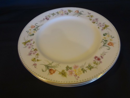 Wedgwood china mirabelle set - mirabelle,