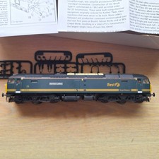 Heljan 4670 First Great Western Class 47 Abertawe Landore 00 Gauge Model Train