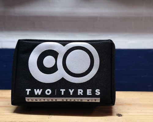 Two tyres tubeless motorcycle - tubeless,