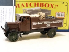 Matchbox YEX-03 Leyland 3.5
