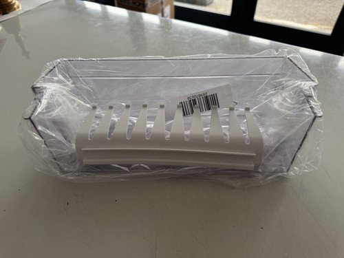Dometic fridge door small - fridge,