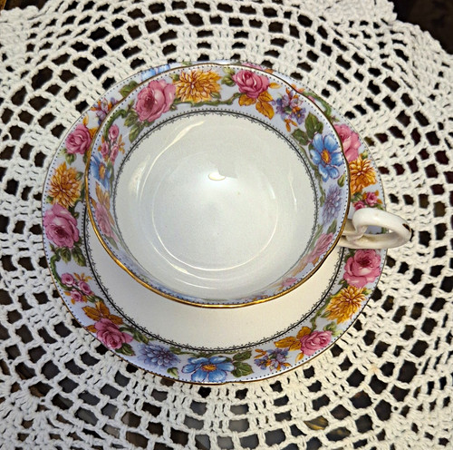 Bone china floral - bone, tea