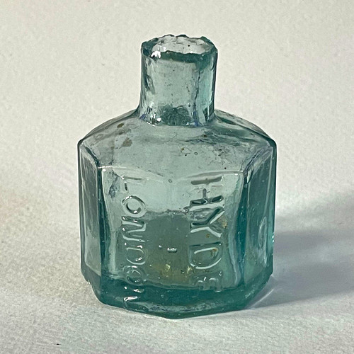 Hyde london embossed - london, aqua
