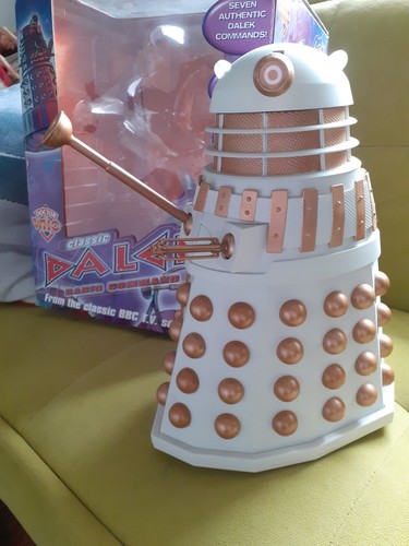 Doctor who white - doctor,