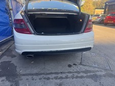 MERCEDES C CLASS C220 W204 REAR BUMPER COMPLETE WITH DIFFUSER WHITE 2007 - 2010