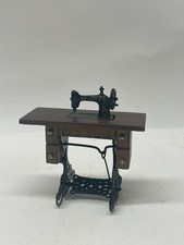 1:12TH Scale Dolls House