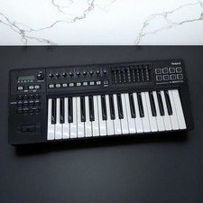 Roland A-300PRO 32-key MIDI Keyboard Controller Synthesizer Black w/ Adapter JPN