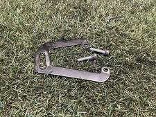 RANGE ROVER P38 2.5 DIESEL HIGH PRESSURE FUEL PUMP REAR BRACKET FIXING 94-02