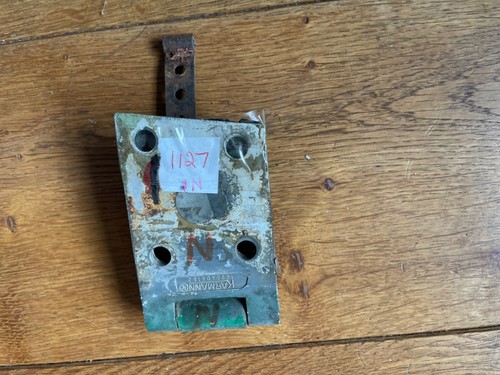 Karmann ghia door hinge top - karmann,