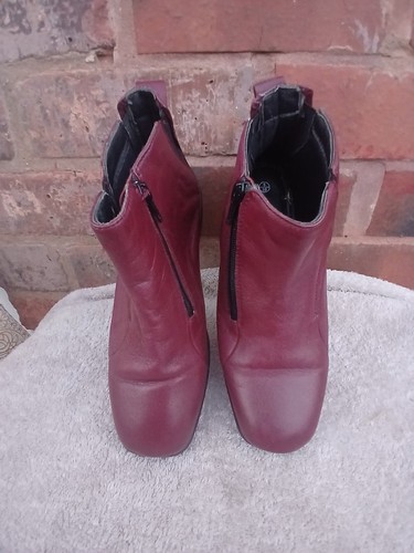 Pavers burgundy ankle boots - pavers,