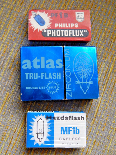 Packs vintage flashbulbs - packs,