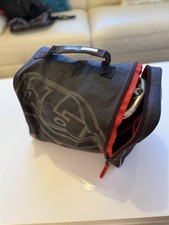 Troy lee designs Helmet size